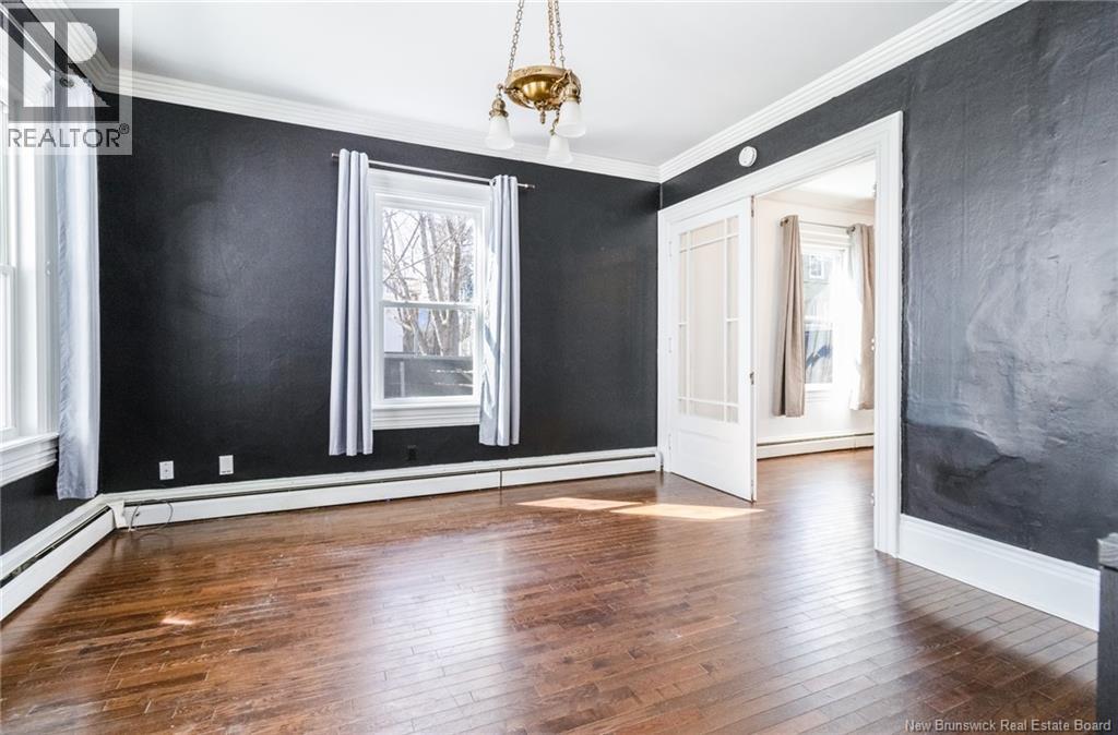126 Broadway Street, Woodstock, New Brunswick  E7M 1C2 - Photo 11 - NB134621