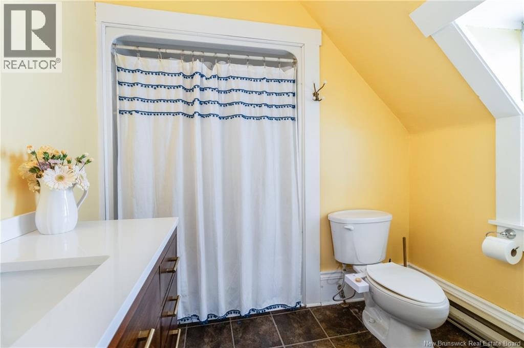 126 Broadway Street, Woodstock, New Brunswick  E7M 1C2 - Photo 30 - NB134621