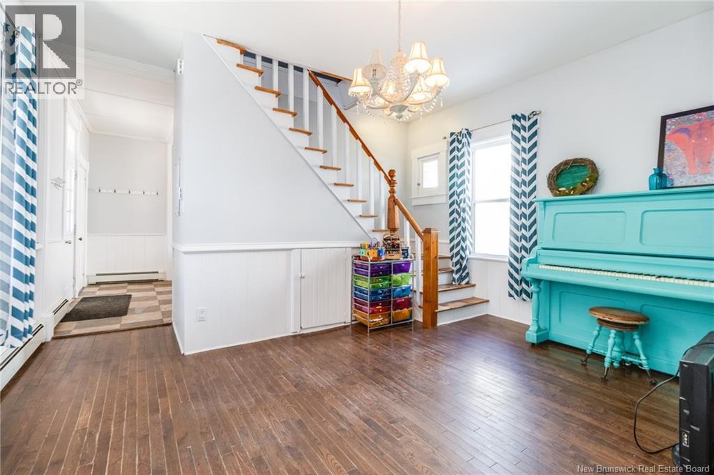 126 Broadway Street, Woodstock, New Brunswick  E7M 1C2 - Photo 17 - NB134621