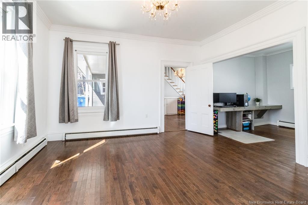 126 Broadway Street, Woodstock, New Brunswick  E7M 1C2 - Photo 14 - NB134621