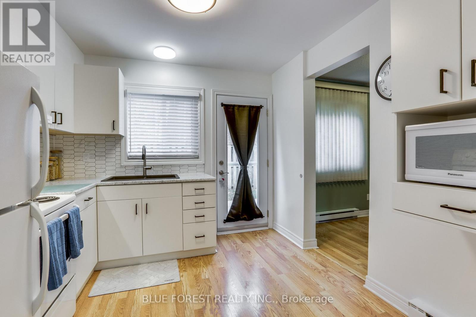 54 - 166 Southdale Road W, London South, Ontario  N6J 2J1 - Photo 14 - X12903340