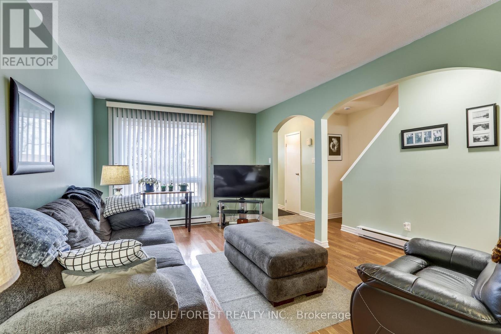 54 - 166 Southdale Road W, London South, Ontario  N6J 2J1 - Photo 7 - X12903340