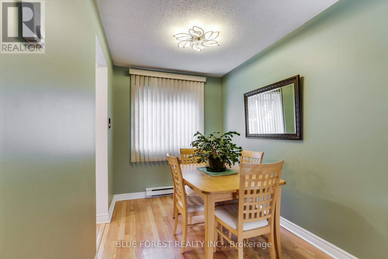 54 - 166 Southdale Road W, London South, Ontario  N6J 2J1 - Photo 9 - X12903340