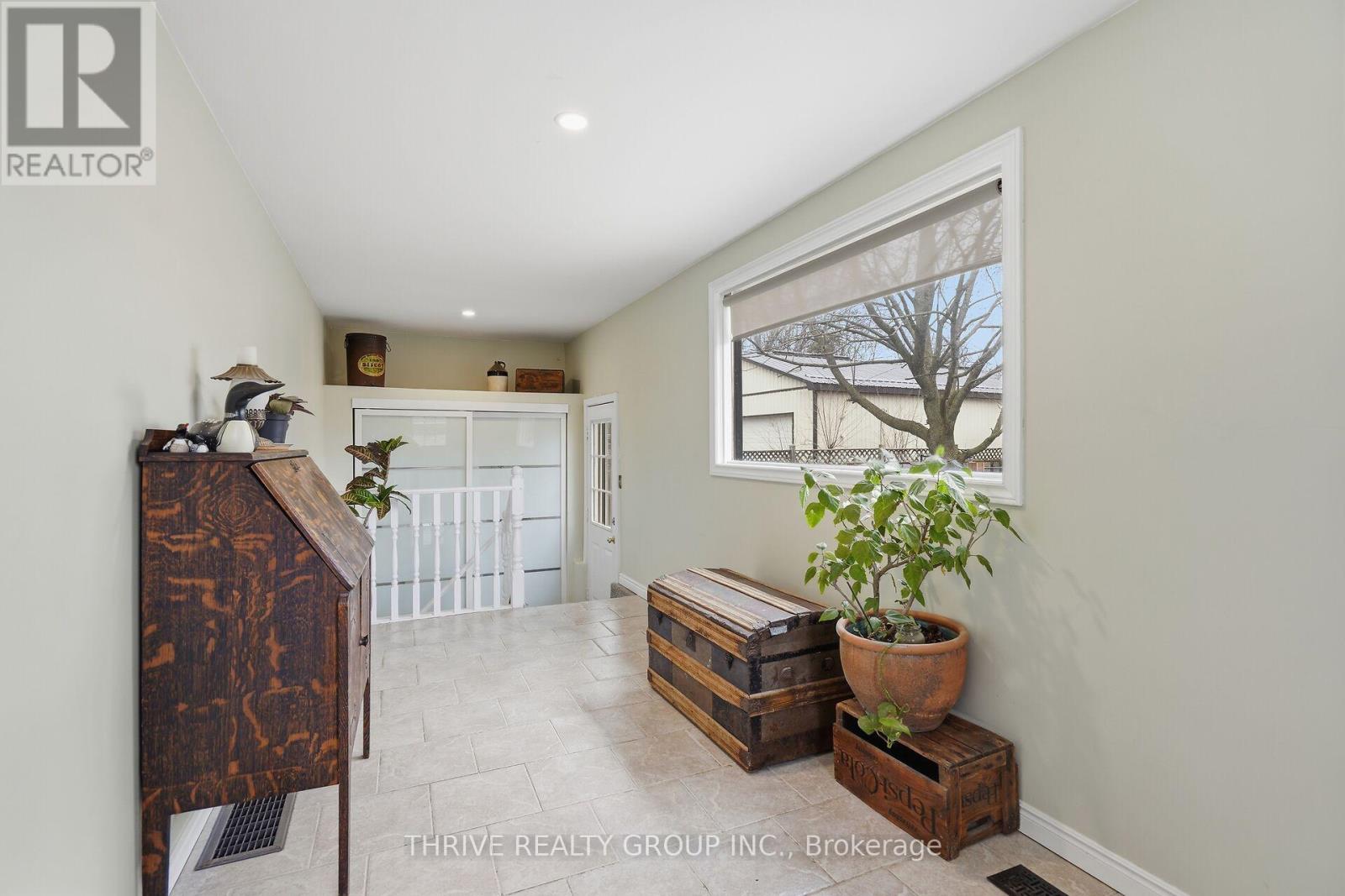 506 Metcalfe Street E, Strathroy-Caradoc, Ontario  N7G 1R5 - Photo 24 - X12903386