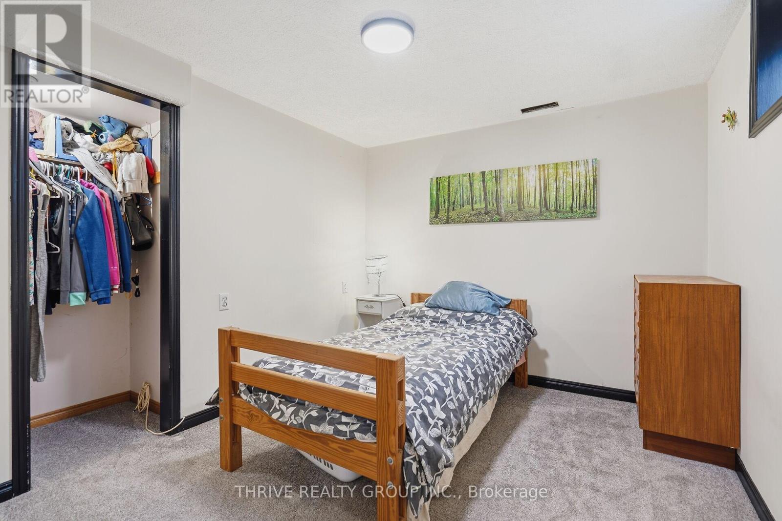 506 Metcalfe Street E, Strathroy-Caradoc, Ontario  N7G 1R5 - Photo 30 - X12903386