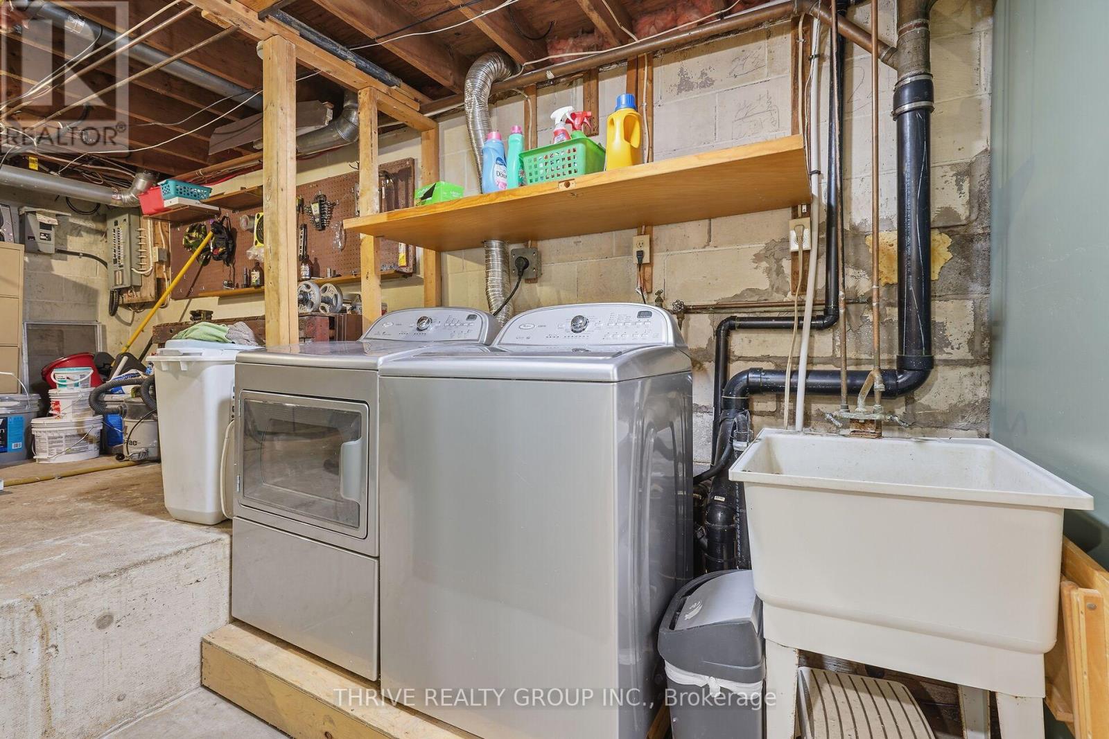 506 Metcalfe Street E, Strathroy-Caradoc, Ontario  N7G 1R5 - Photo 33 - X12903386