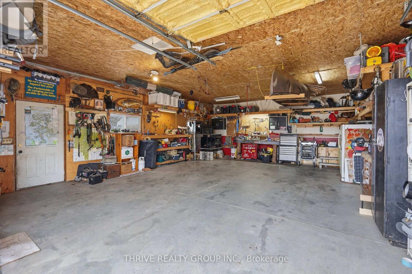 506 Metcalfe Street E, Strathroy-Caradoc, Ontario  N7G 1R5 - Photo 39 - X12903386