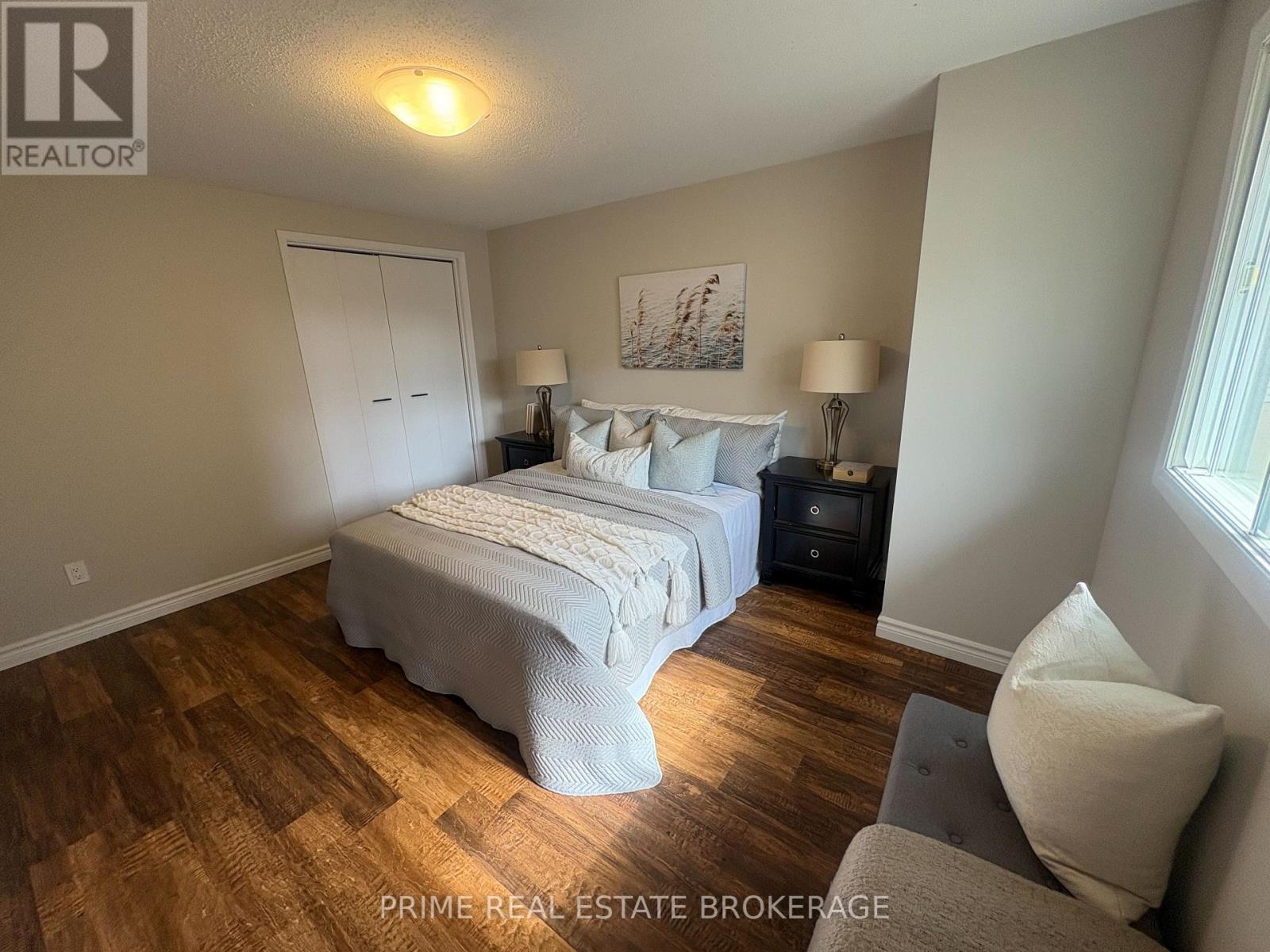 33 - 35 Waterman Avenue, London South, Ontario  N6C 5T3 - Photo 18 - X12903390