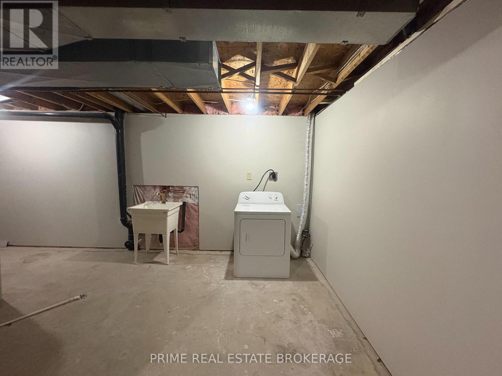 33 - 35 Waterman Avenue, London South, Ontario  N6C 5T3 - Photo 24 - X12903390