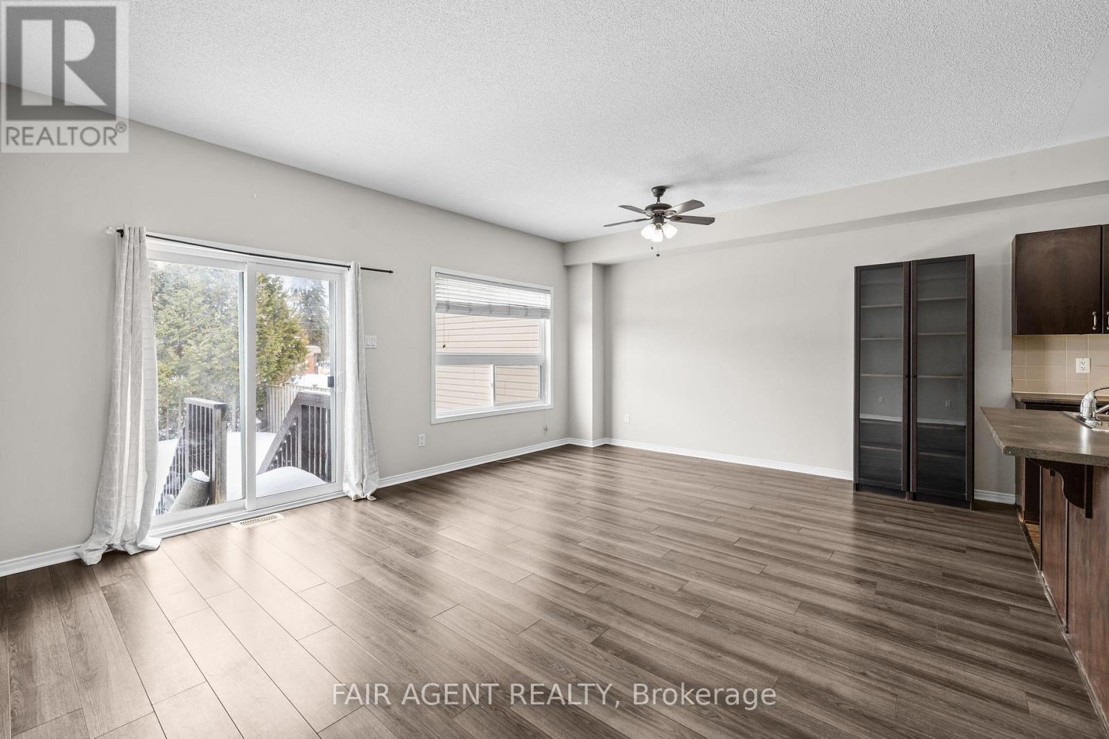 165 Dahlia Street, Clarence-Rockland, Ontario  K4K 0G1 - Photo 7 - X12903438