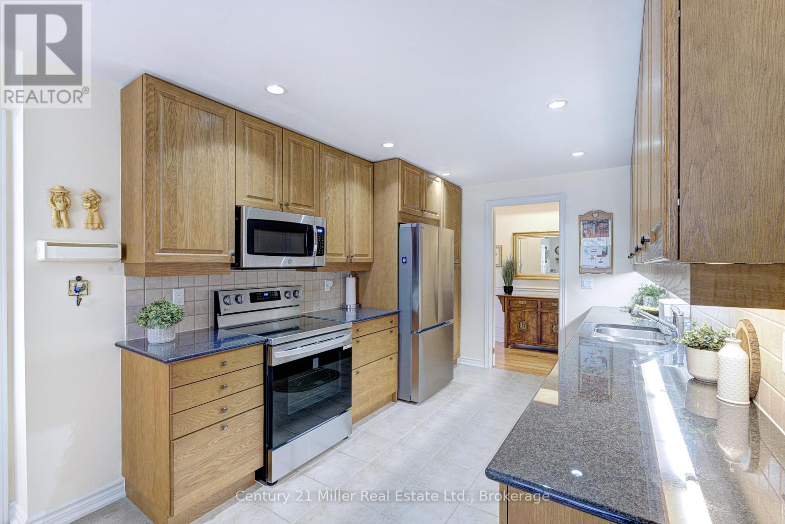 706 - 1900 The Collegeway, Mississauga, Ontario  L5L 5Y8 - Photo 19 - W12903434