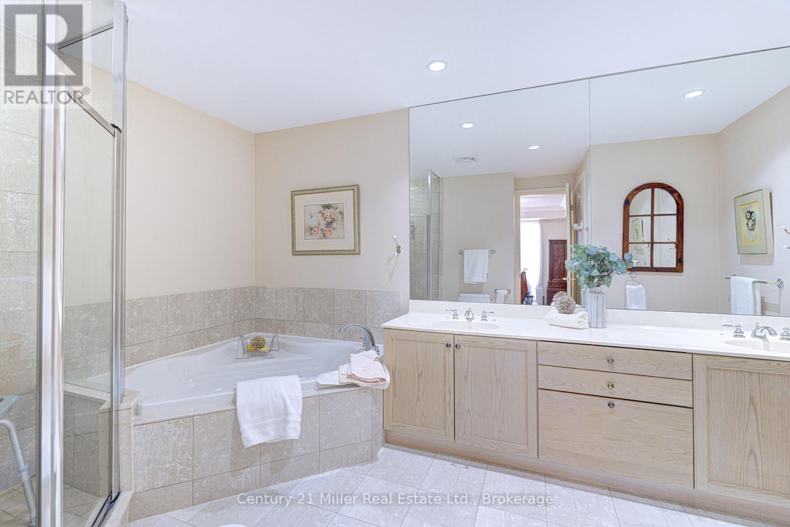 706 - 1900 The Collegeway, Mississauga, Ontario  L5L 5Y8 - Photo 29 - W12903434