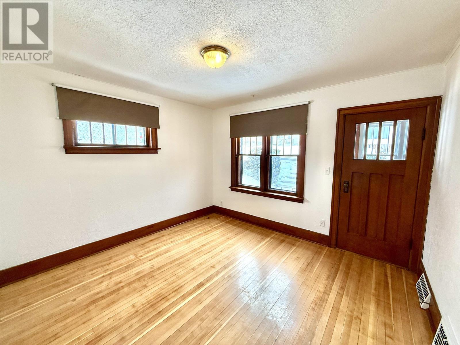 429 Fourth St N, Kenora, Ontario  P9N 2N2 - Photo 5 - TB2600488