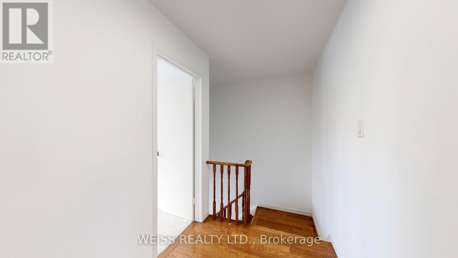 9 Tralee Street, Brampton (Heart Lake West), Ontario  L6Z 2X4 - Photo 19 - W12726940