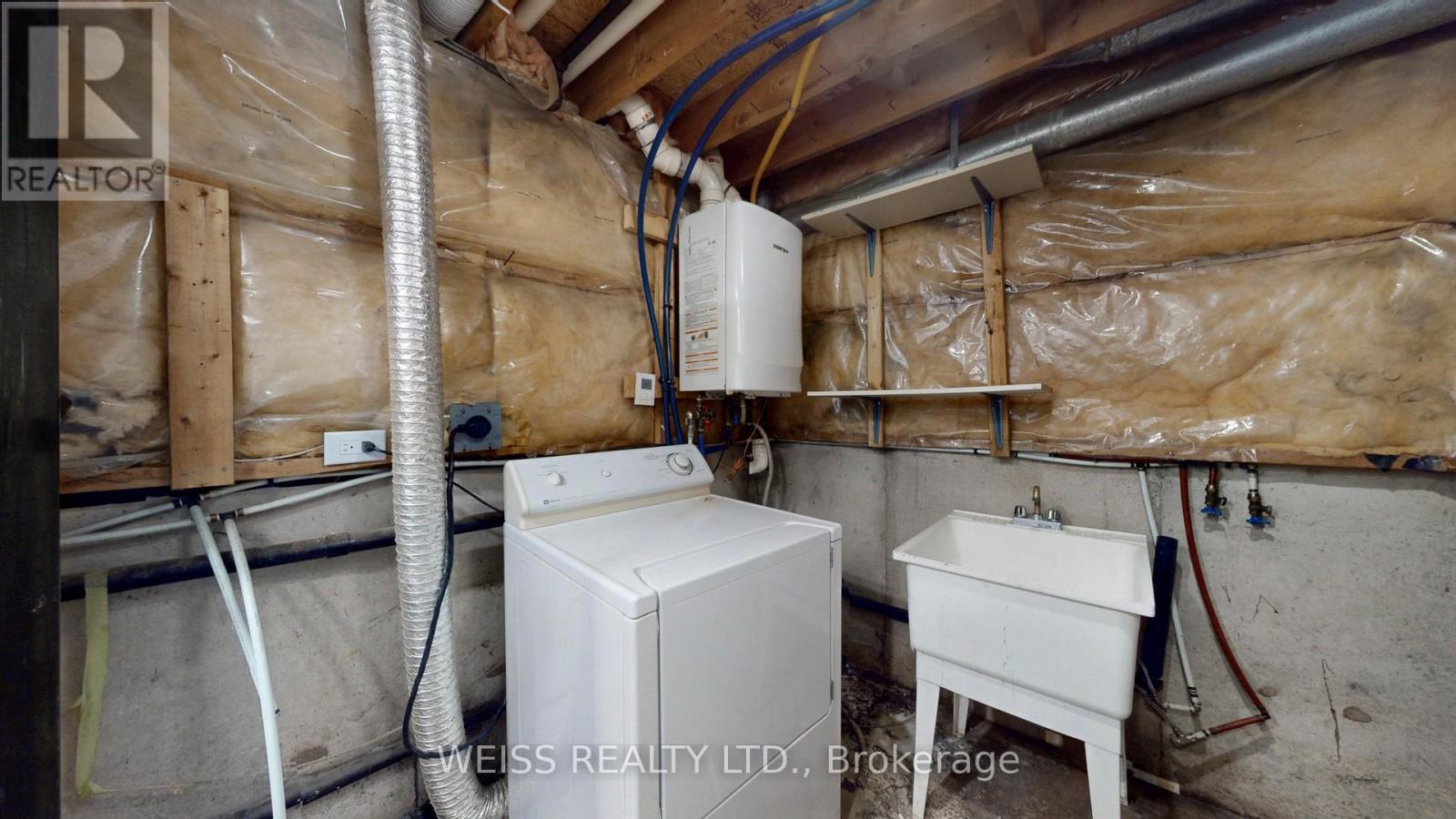 9 Tralee Street, Brampton (Heart Lake West), Ontario  L6Z 2X4 - Photo 37 - W12726940