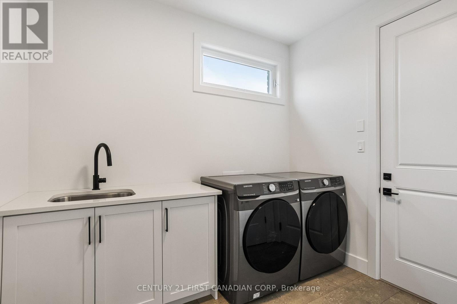 104 Darwin Crescent, London South, Ontario  N6P 0J6 - Photo 14 - X12902674