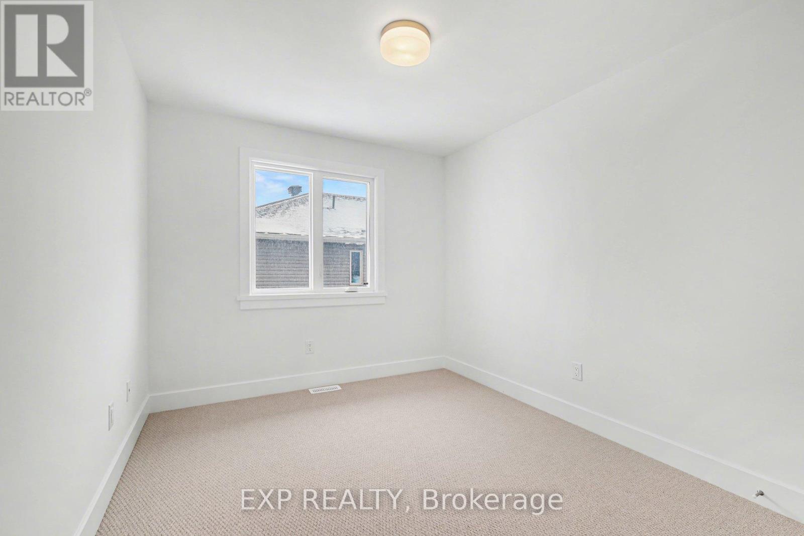 1180 Cope Drive, Ottawa, Ontario  K2S 3C4 - Photo 14 - X12868250