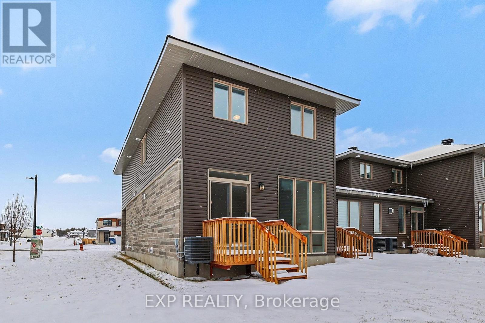 1186 Cope Drive, Ottawa, Ontario  K2S 3C4 - Photo 20 - X12868266