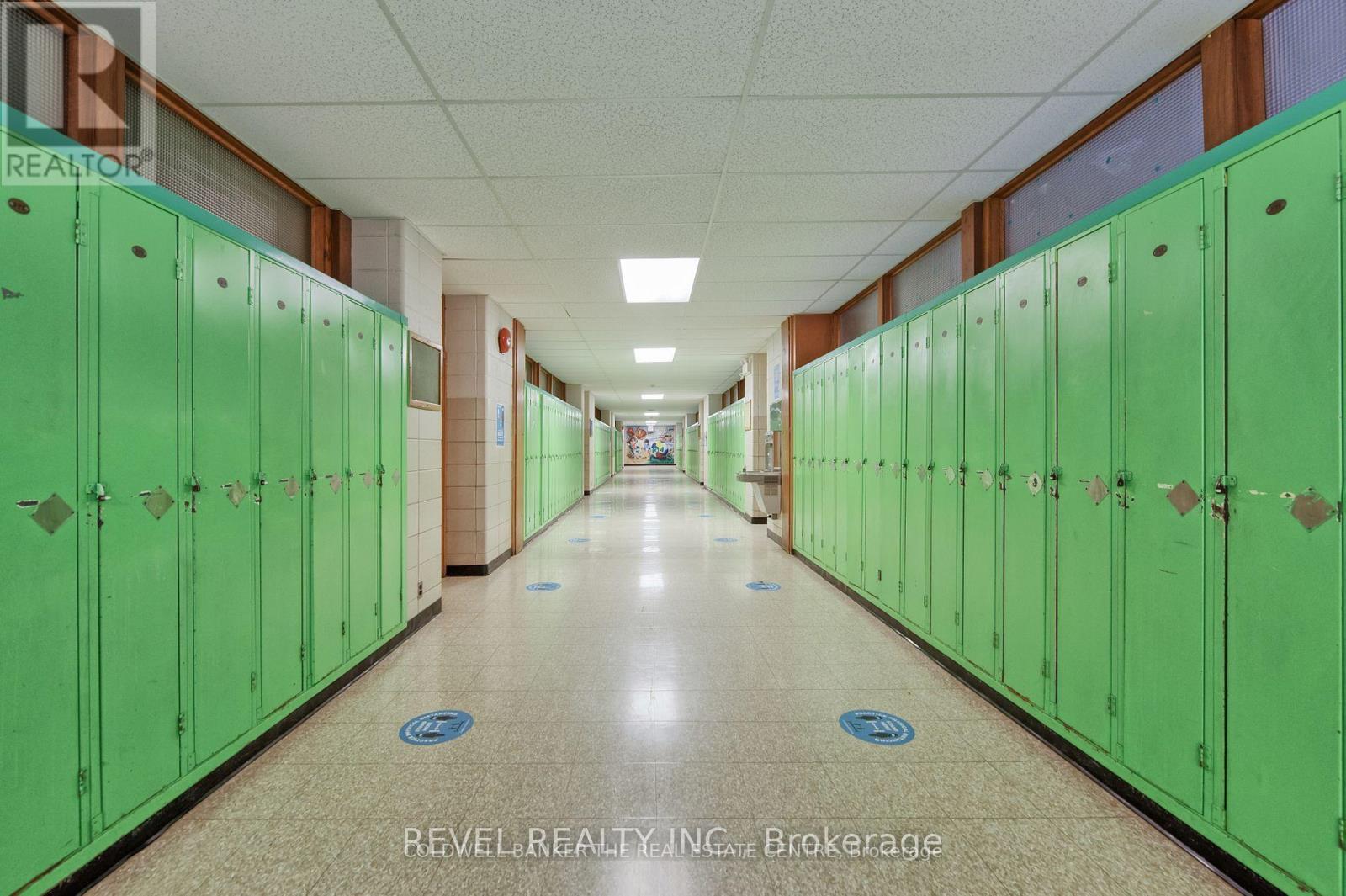 45 Randall Avenue, Hamilton (Stoney Creek), Ontario  L8G 2K8 - Photo 11 - X12861028