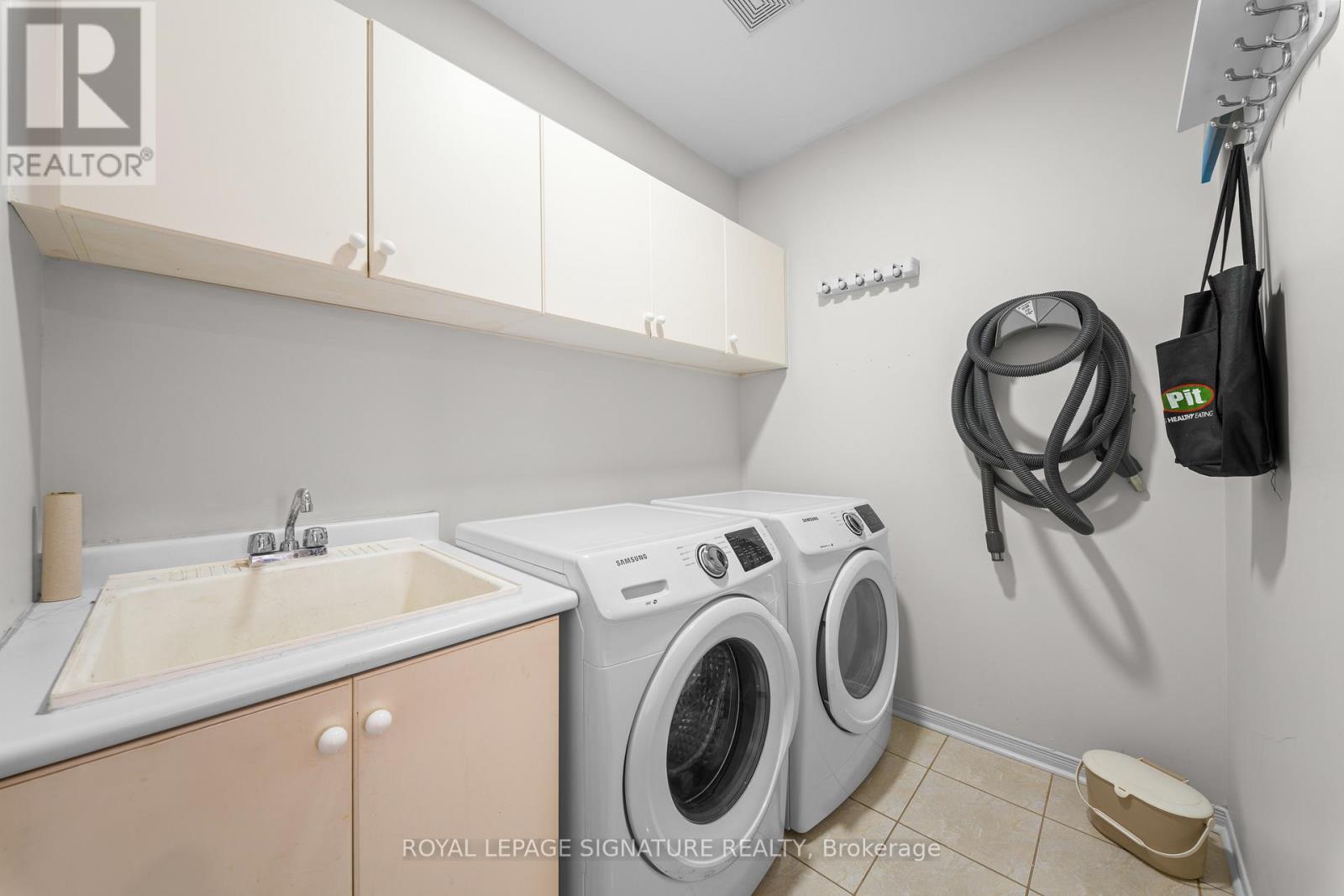 16 Newark Way, Brampton, Ontario  L7A 2V1 - Photo 29 - W12854130