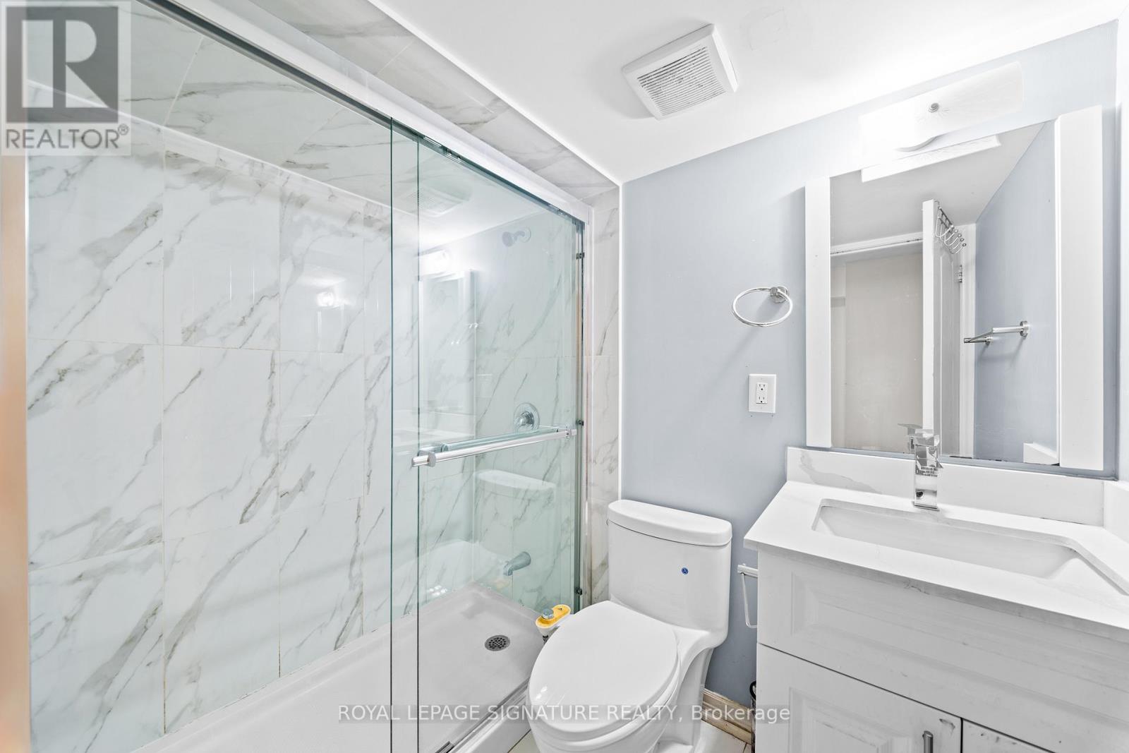 16 Newark Way, Brampton, Ontario  L7A 2V1 - Photo 35 - W12854130