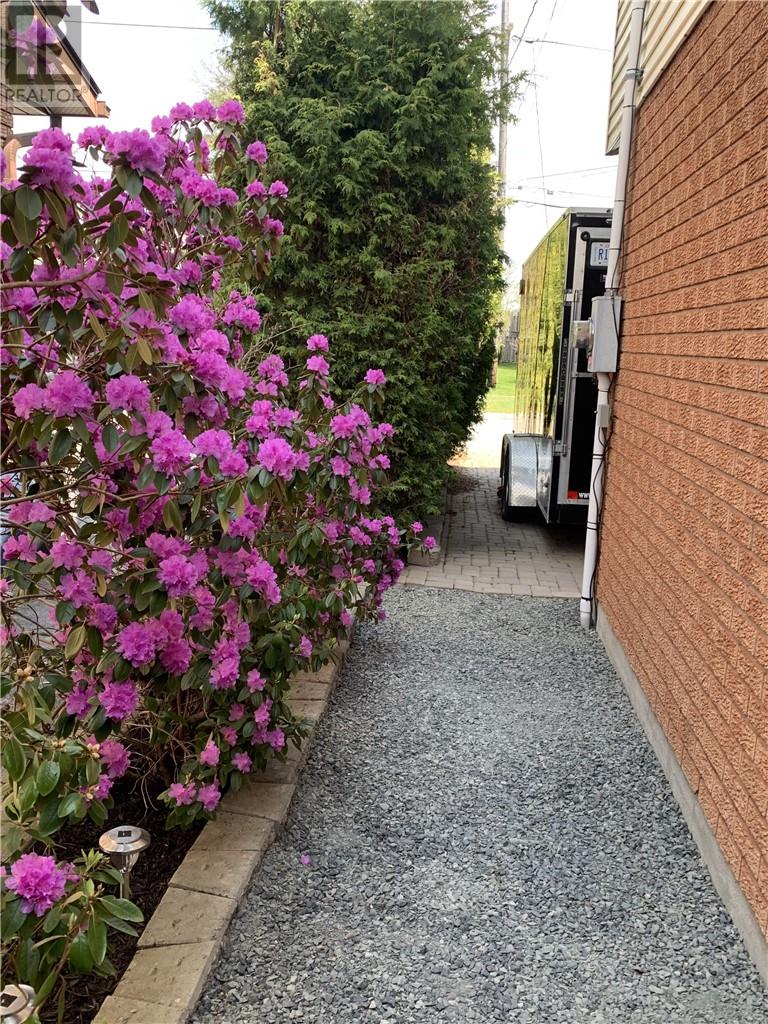 1556 Sandra Court, Val Caron, Ontario  P3N 1R7 - Photo 38 - 2126851