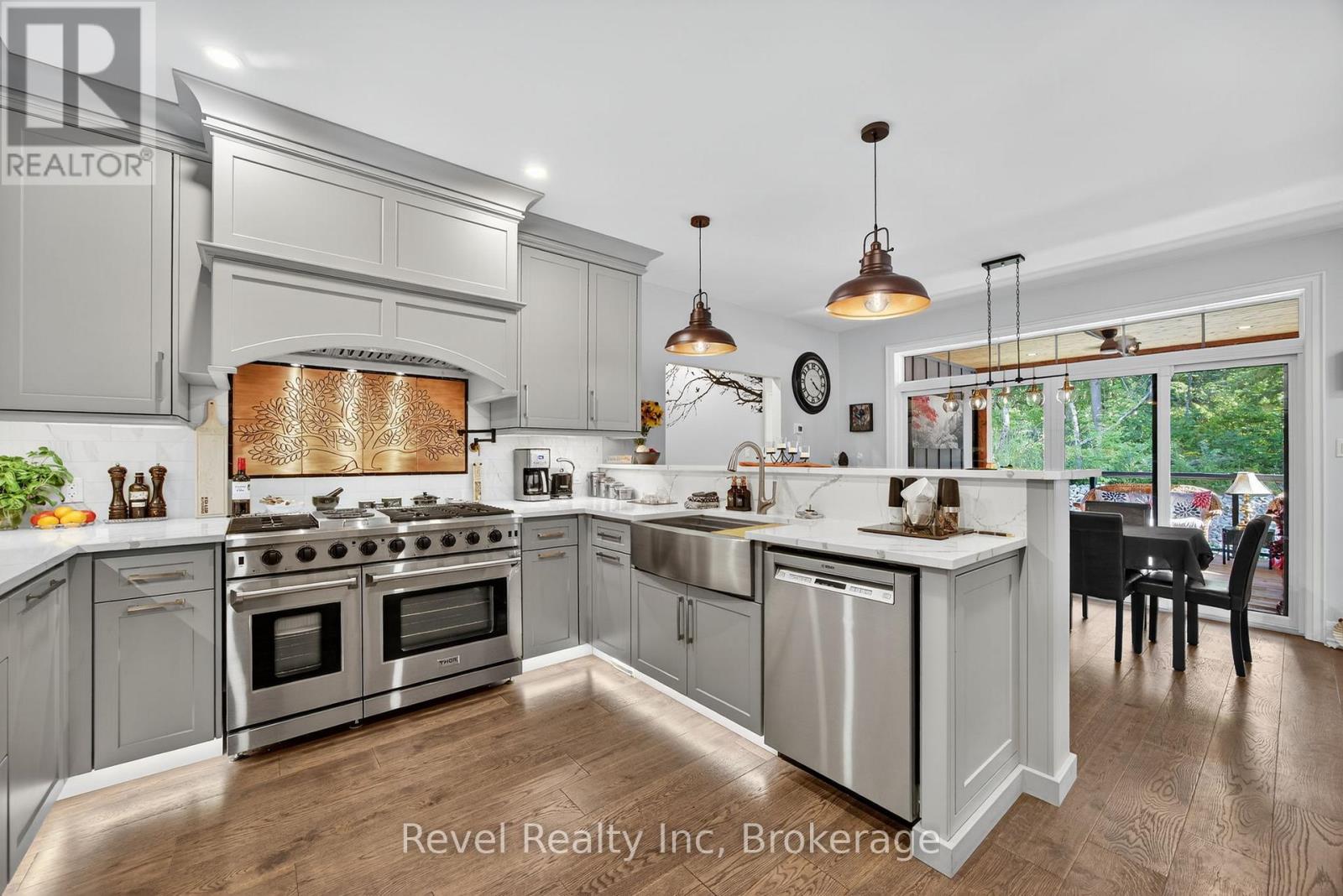 517 Silverbirch Drive, Tiny, Ontario  L9M 0M5 - Photo 10 - S12903474