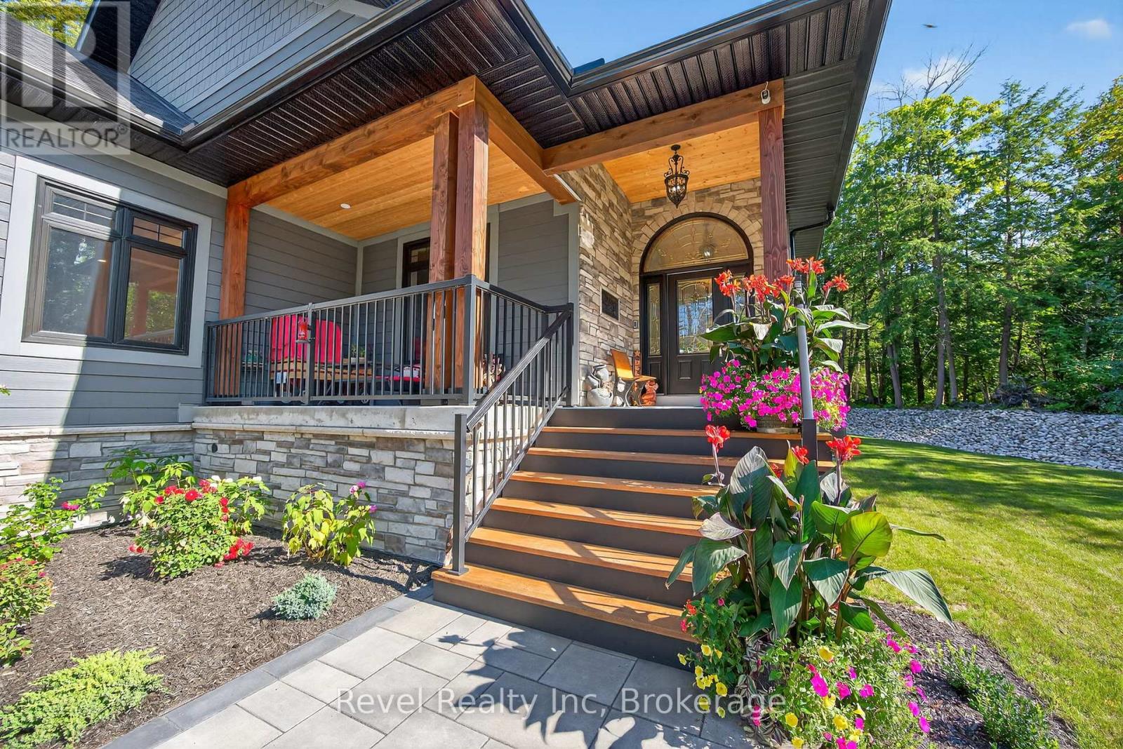 517 Silverbirch Drive, Tiny, Ontario  L9M 0M5 - Photo 3 - S12903474