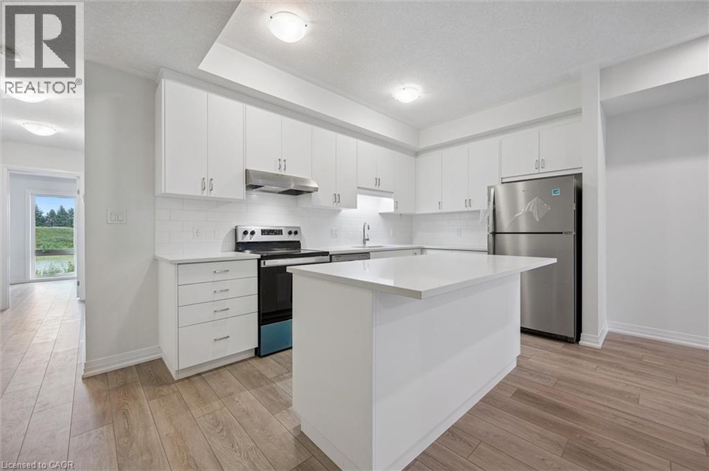 21 Reverie Way, Kitchener, Ontario  N2E 0K5 - Photo 3 - 40813053