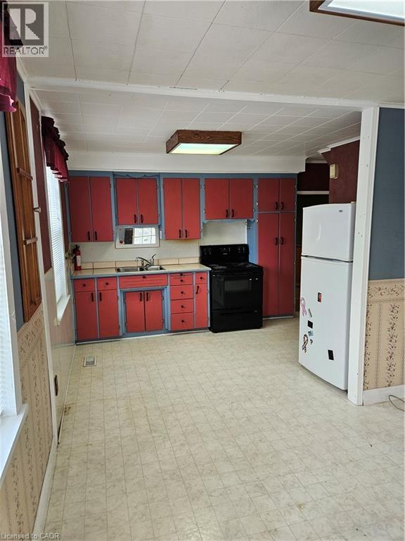 111 Snyder's Road W, Baden, Ontario  N3A 2M2 - Photo 10 - 40782151