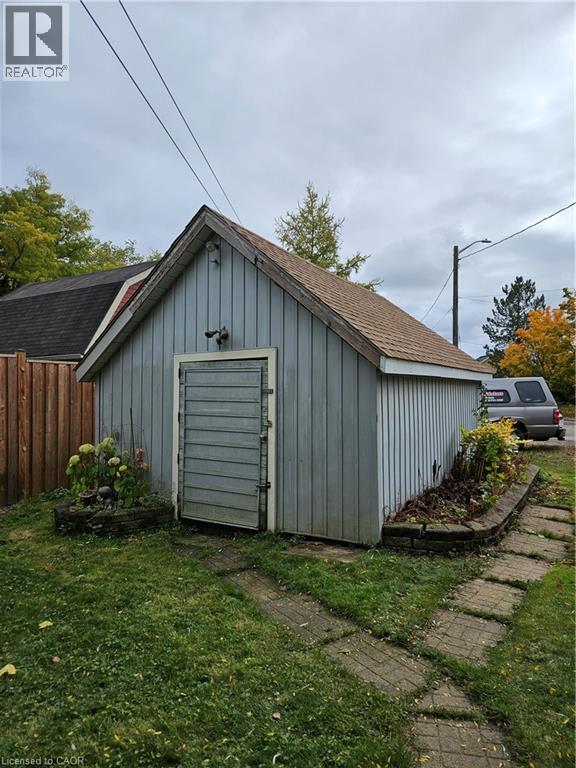 111 Snyder's Road W, Baden, Ontario  N3A 2M2 - Photo 5 - 40782151