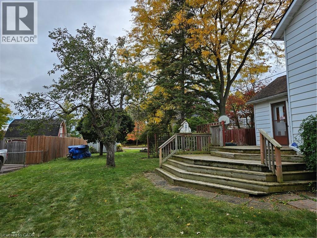 111 Snyder's Road W, Baden, Ontario  N3A 2M2 - Photo 8 - 40782151