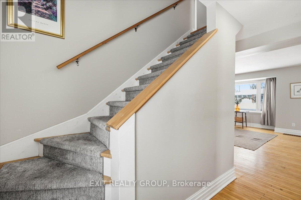 27 Fourth Avenue, Quinte West, Ontario  K8V 5N5 - Photo 18 - X12903426