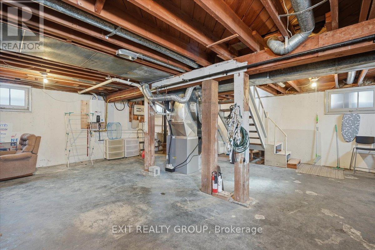 27 Fourth Avenue, Quinte West, Ontario  K8V 5N5 - Photo 23 - X12903426