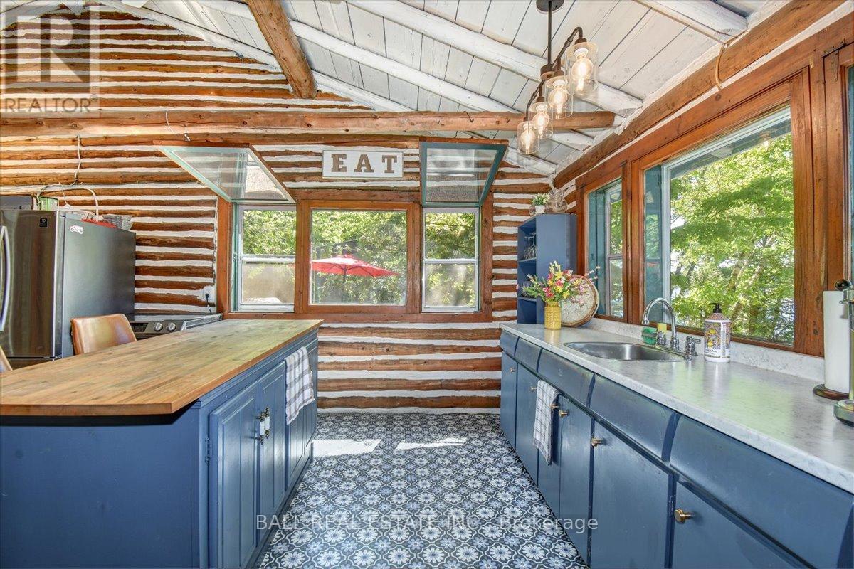 139 Spence Road, North Kawartha, Ontario  K0L 1A0 - Photo 9 - X12903464