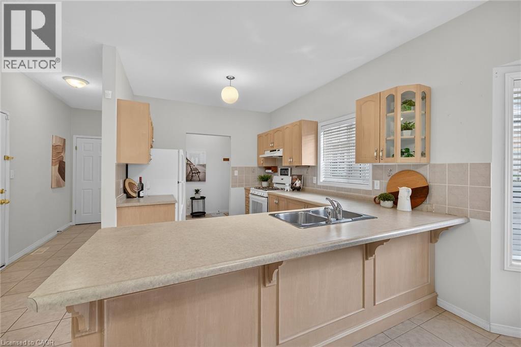 213 Nash Road S Unit# 33, Hamilton, Ontario  L8K 6S2 - Photo 15 - 40796585