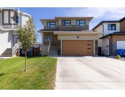 1366 Pacific Circle W, Lethbridge, Alberta
