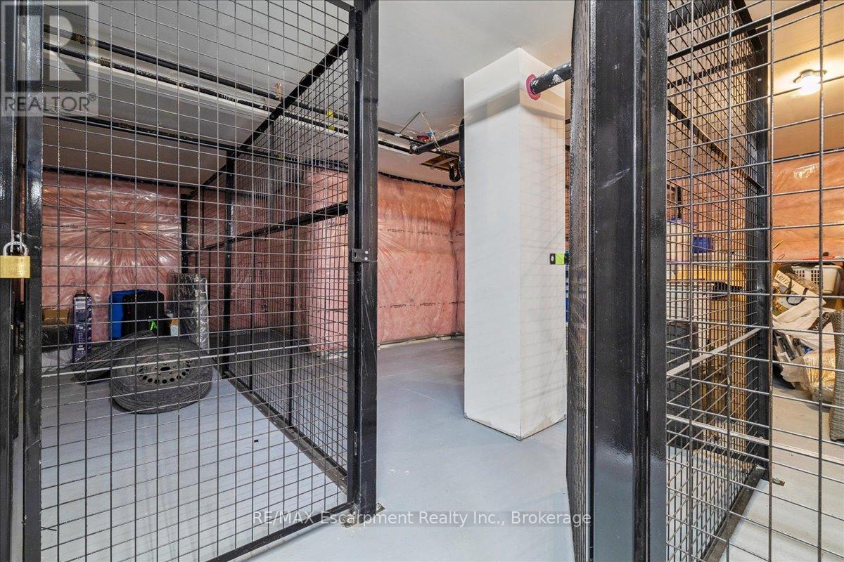 205 - 2393 Bronte Road, Oakville, Ontario  L6M 1P4 - Photo 31 - W12897480