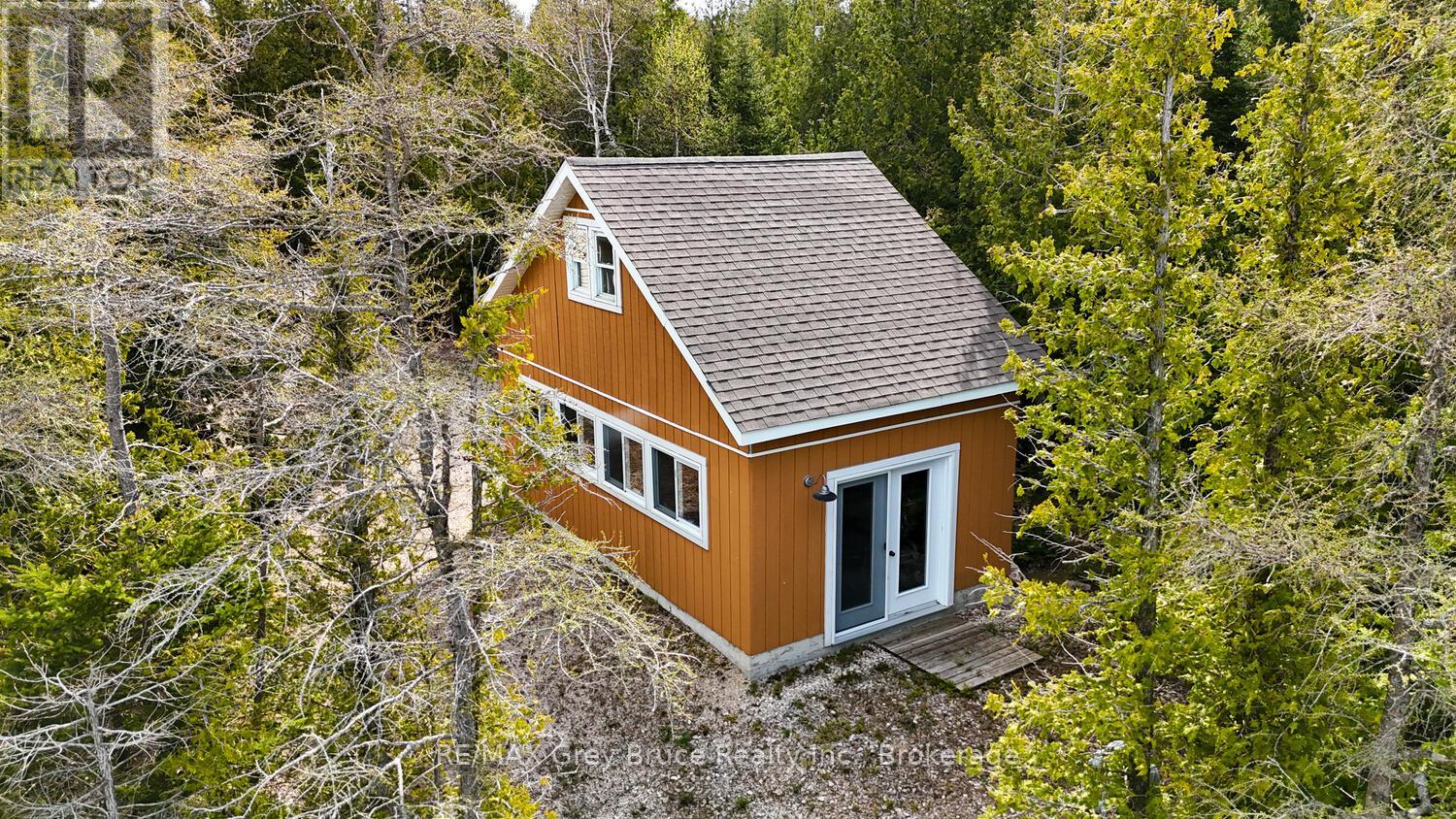 205 Eagle Road, Northern Bruce Peninsula, Ontario  N0H 2R0 - Photo 35 - X12903394