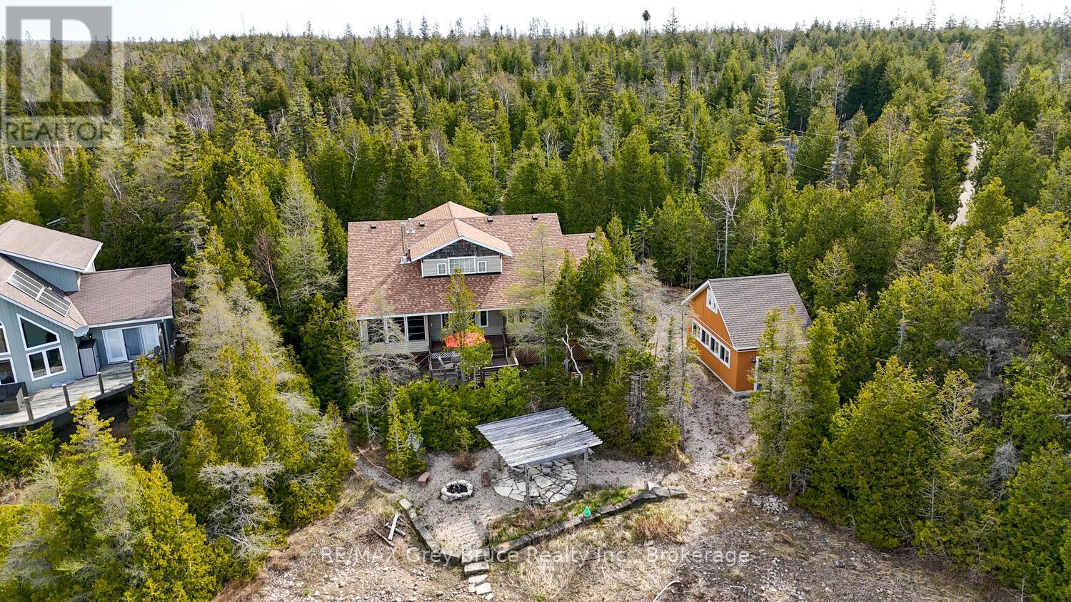 205 Eagle Road, Northern Bruce Peninsula, Ontario  N0H 2R0 - Photo 41 - X12903394