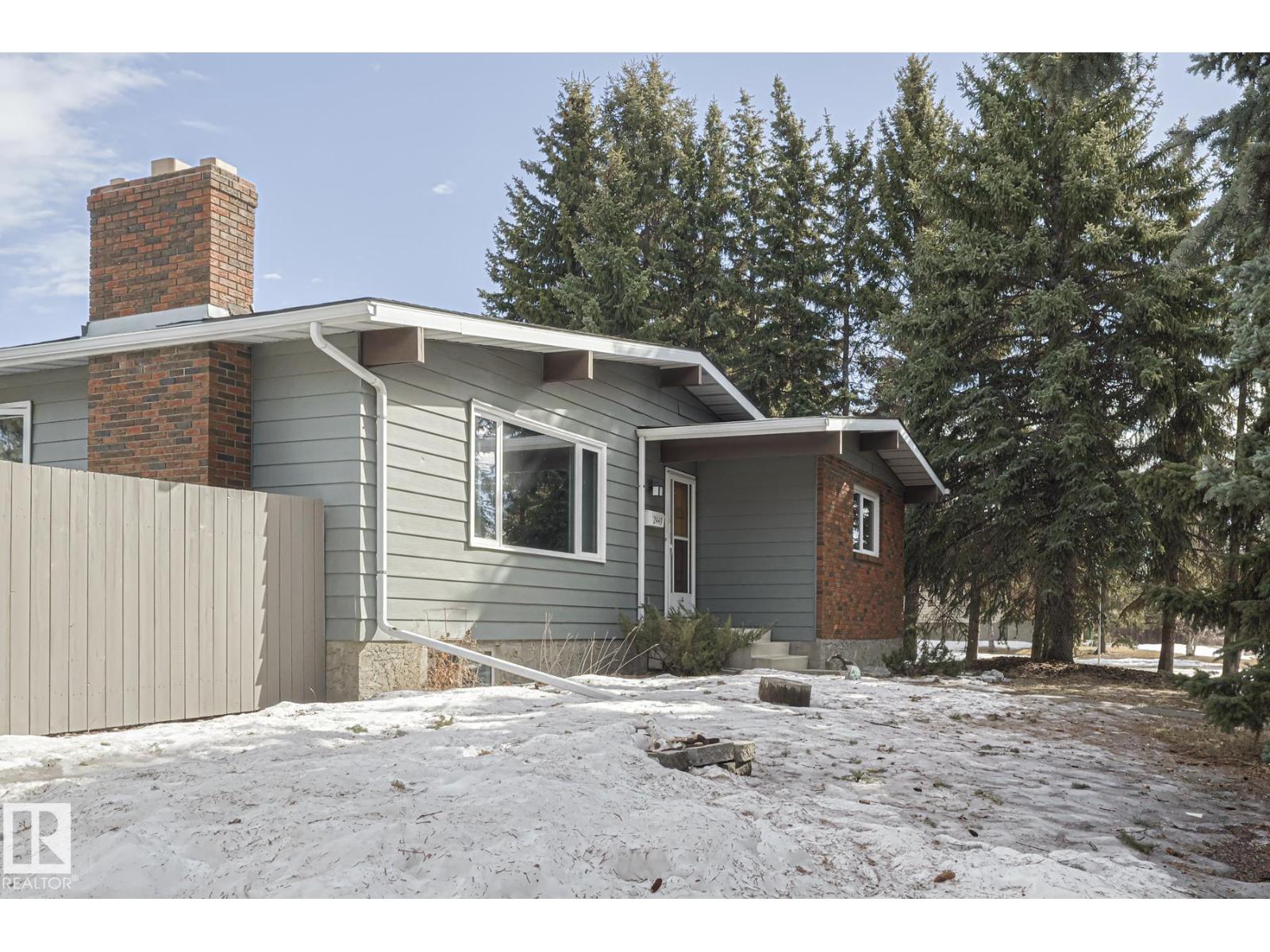2449 89 St Nw, Edmonton, Alberta  T6K 2Y8 - Photo 2 - E4478368