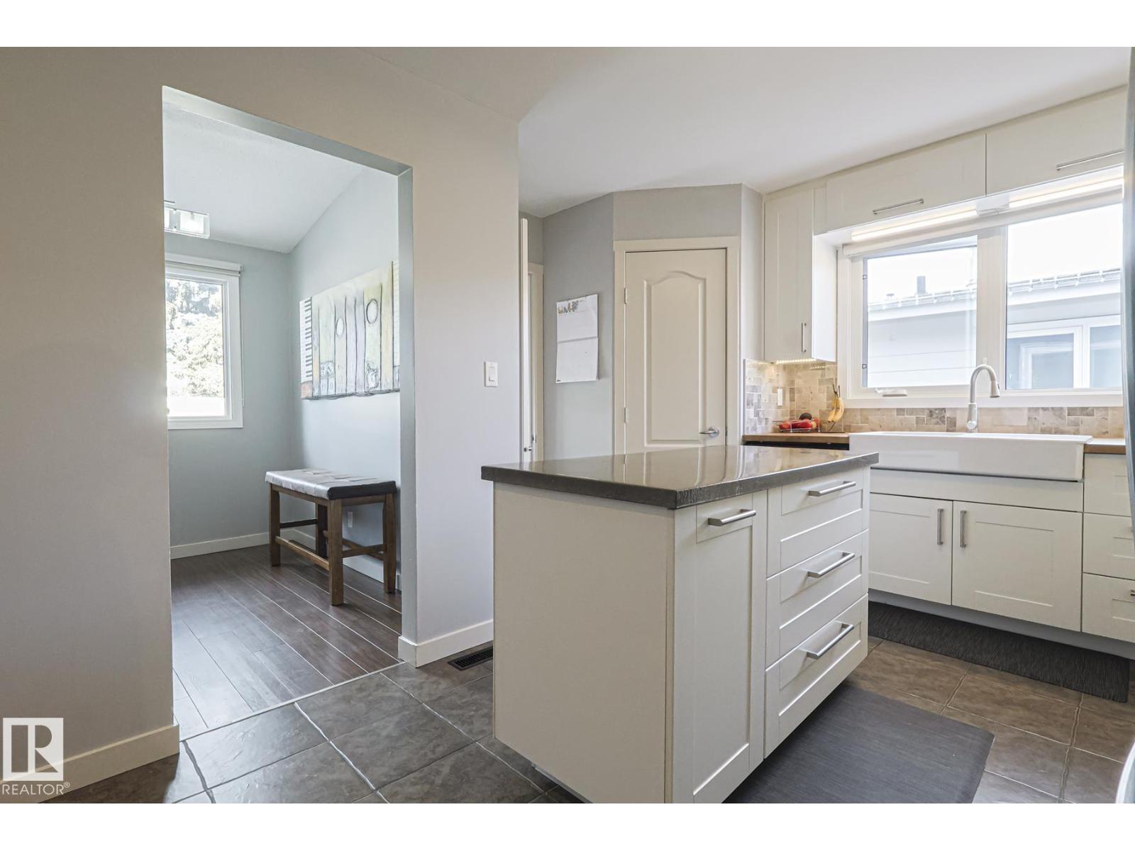 2449 89 St Nw, Edmonton, Alberta  T6K 2Y8 - Photo 20 - E4478368