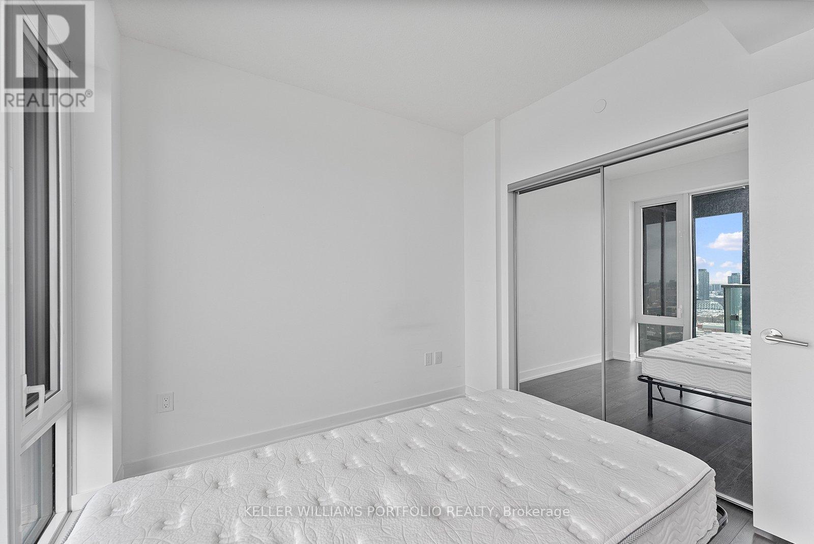 2512 - 50 O'neill Road, Toronto, Ontario  M3C 0R1 - Photo 17 - C12903342