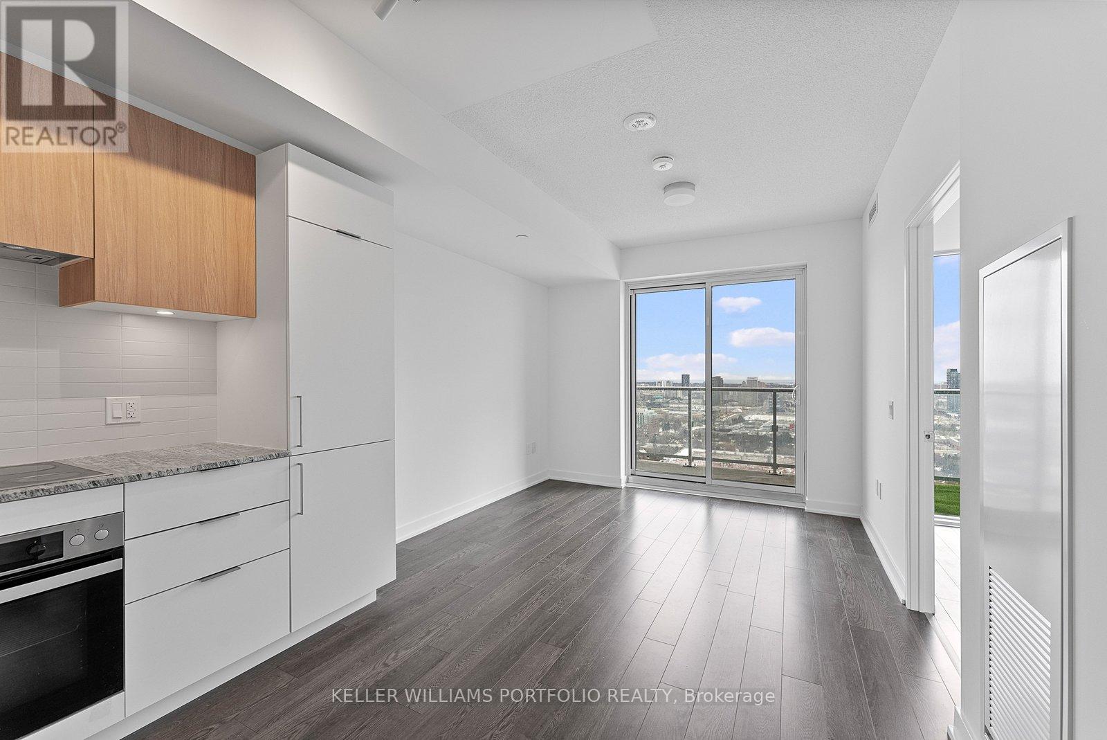 2512 - 50 O'neill Road, Toronto, Ontario  M3C 0R1 - Photo 4 - C12903342