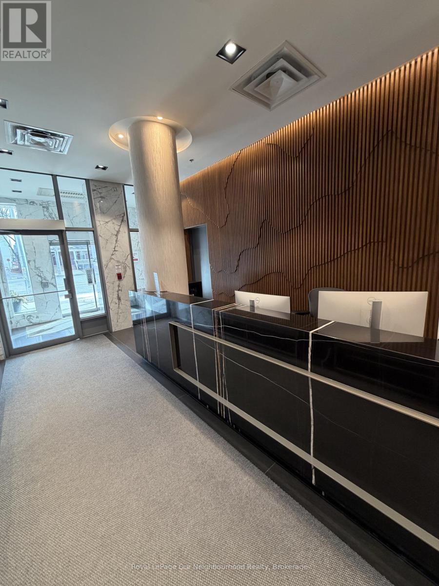 806 - 736 Spadina Avenue, Toronto, Ontario  M5S 2J6 - Photo 12 - C12903354