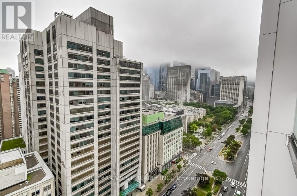 2210 - 426 University Avenue, Toronto, Ontario  M5G 1S9 - Photo 22 - C12903420