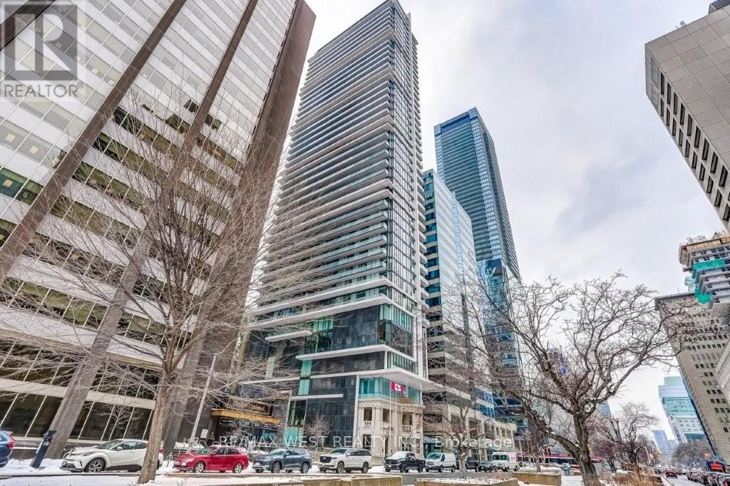 2210 - 426 University Avenue, Toronto, Ontario  M5G 1S9 - Photo 24 - C12903420