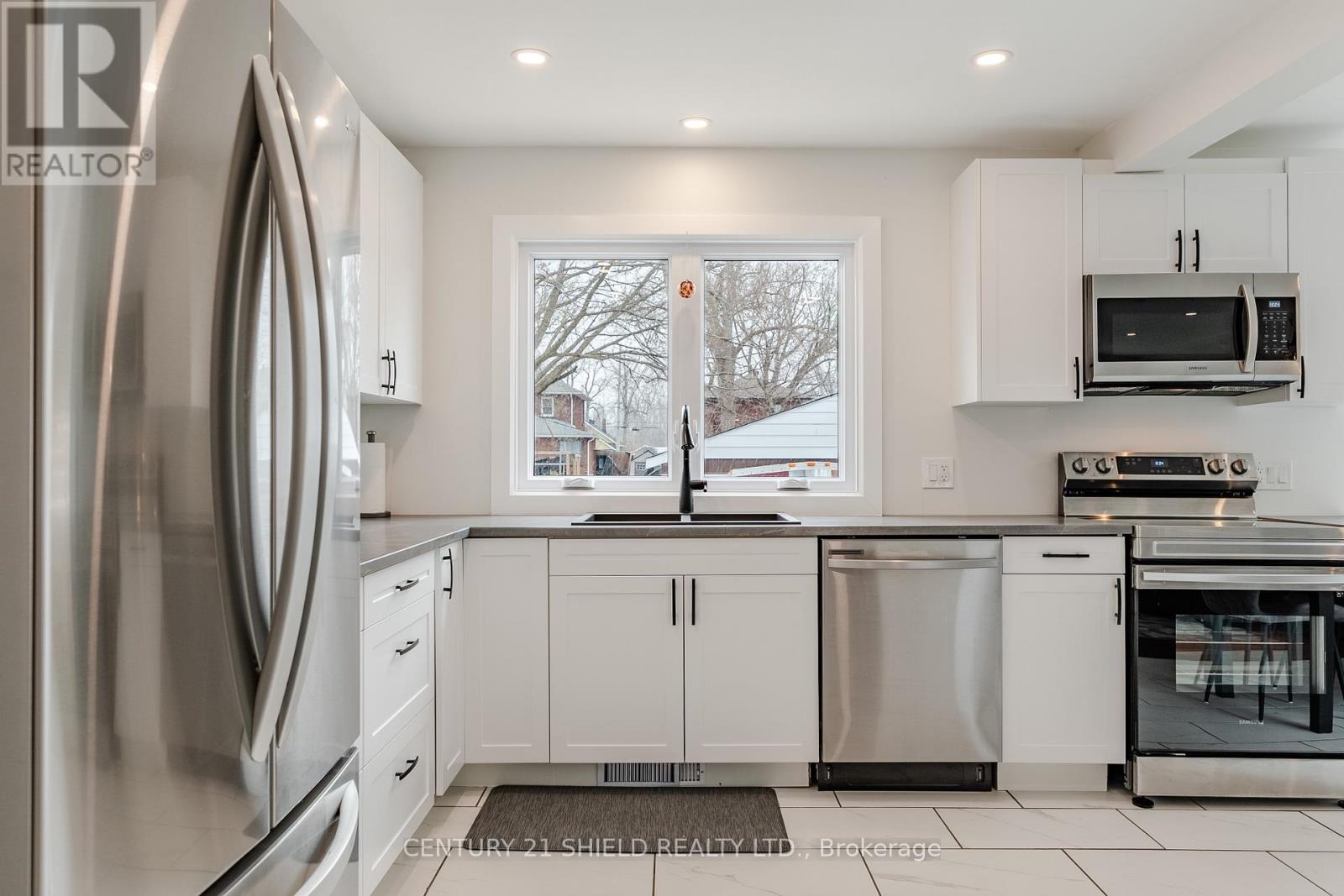 1012 Osborne Avenue, Cornwall, Ontario  K6J 1K6 - Photo 15 - X12903462