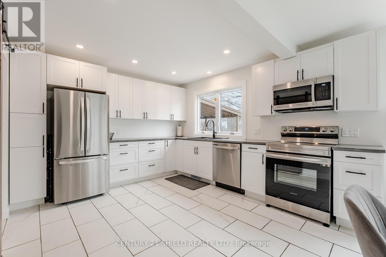 1012 Osborne Avenue, Cornwall, Ontario  K6J 1K6 - Photo 16 - X12903462