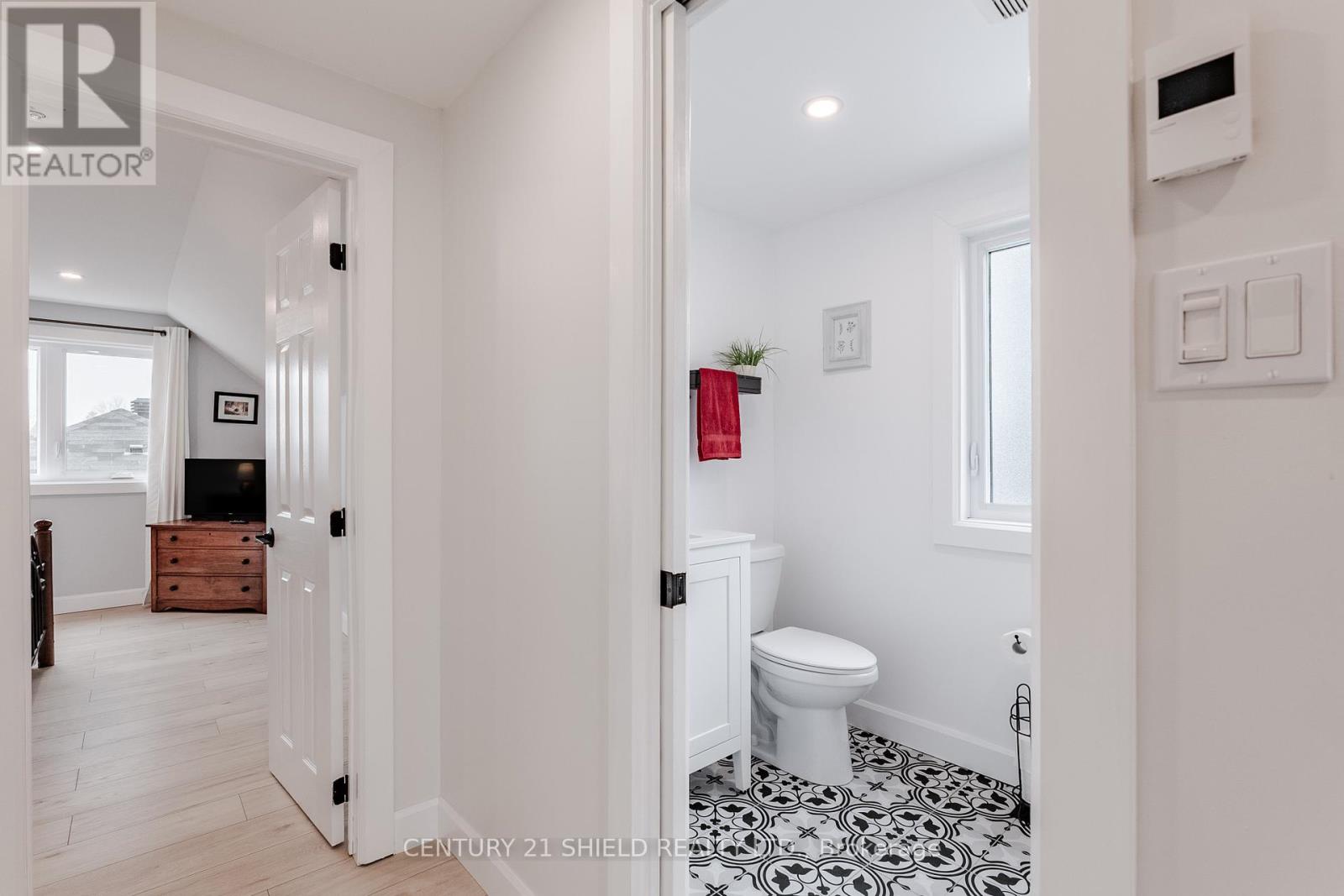 1012 Osborne Avenue, Cornwall, Ontario  K6J 1K6 - Photo 31 - X12903462